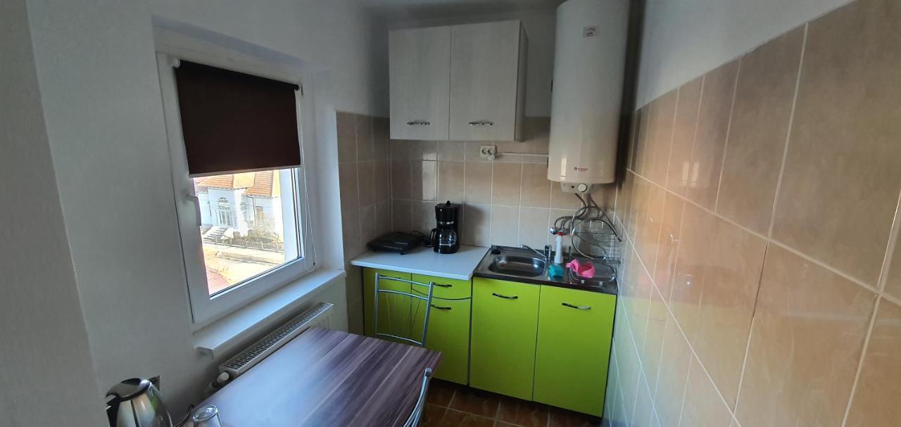 Garsoniera Horezu Apartment Exterior photo